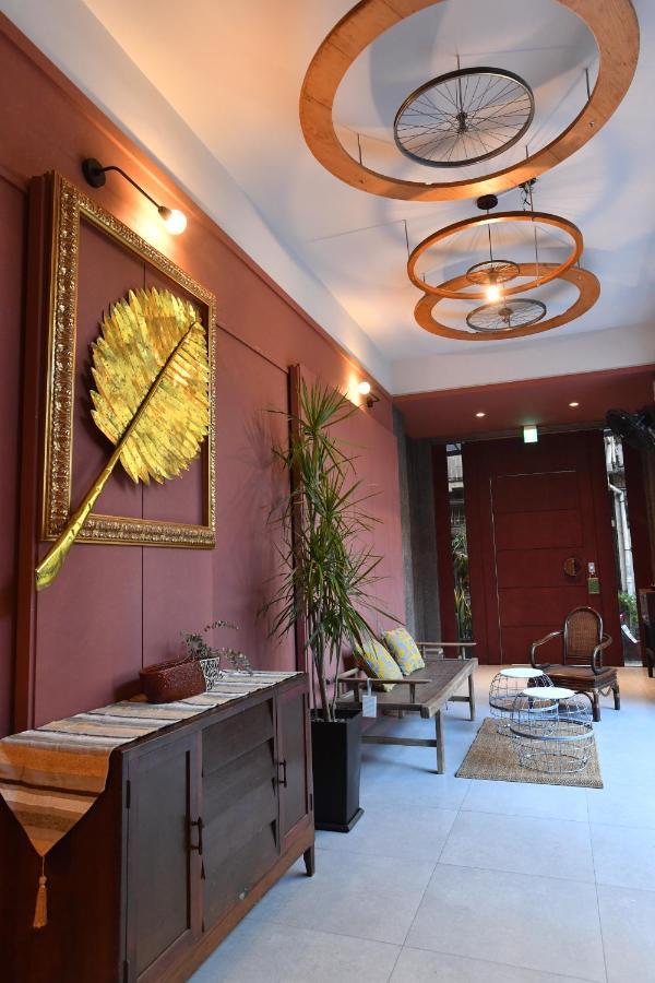 Fu'S House 52 Hotel ไถหนาน ภายนอก รูปภาพ