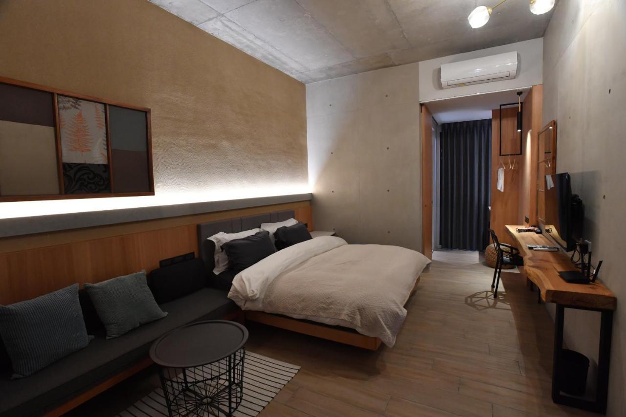 Fu'S House 52 Hotel ไถหนาน ภายนอก รูปภาพ